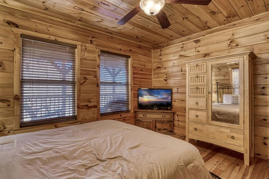 Wilderness Lodge, Hot Tub, Game Room, Pool Access, 1089 Free Tickets Each Paid Day, Dollywood And M Sevierville Extérieur photo