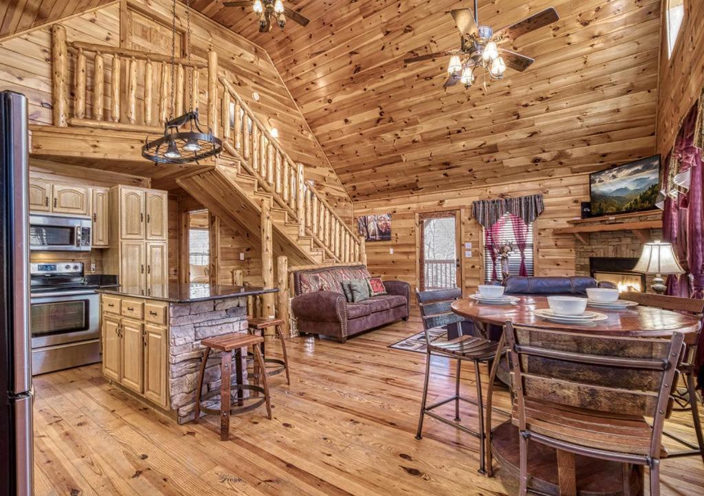 Wilderness Lodge, Hot Tub, Game Room, Pool Access, 1089 Free Tickets Each Paid Day, Dollywood And M Sevierville Extérieur photo