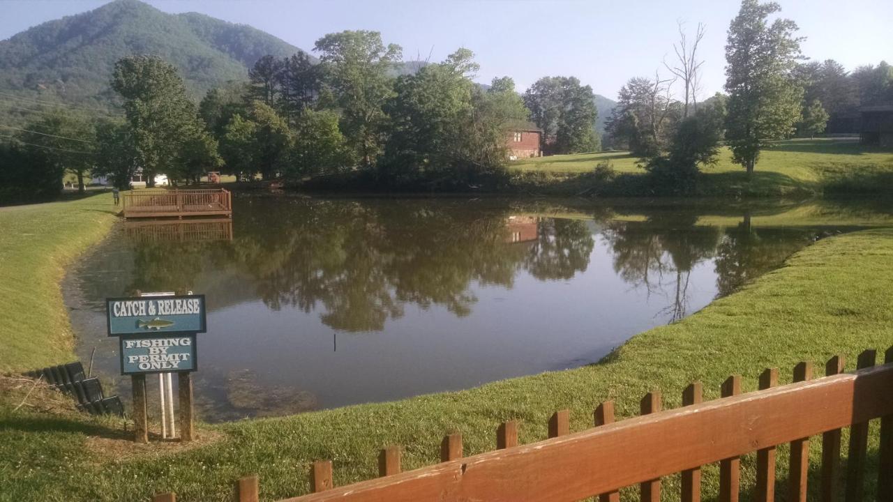 Wilderness Lodge, Hot Tub, Game Room, Pool Access, 1089 Free Tickets Each Paid Day, Dollywood And M Sevierville Extérieur photo